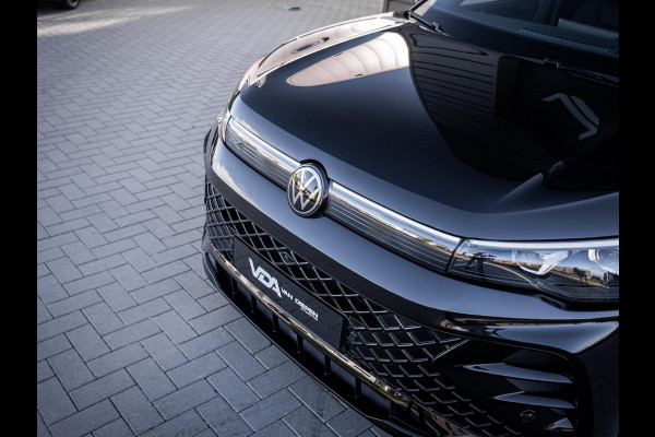 Volkswagen Tiguan 1.5 eTSI 3x R-Line Edition | Pano | Memory | Trekhaak l HUD