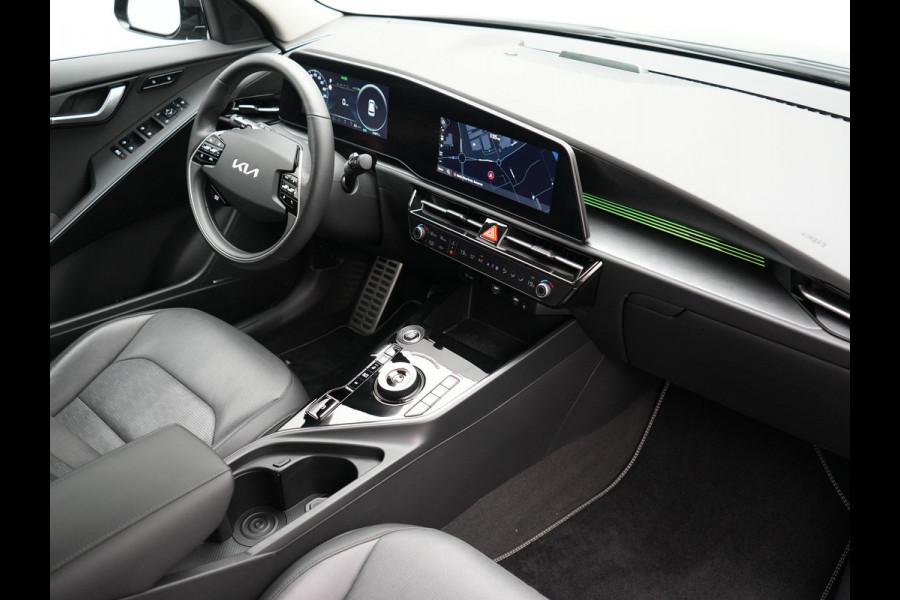 Kia Niro 1.6 GDi ExecutiveLine PHEV 182pk Dealer O.H | Trekhaak Afn. | Adaptive Cruise | Head Up | Camera | Harman / Kardon | Lederen Sportstoelen Memory & Ventilatie | Blis | Keyless | Apple Carplay | Pilot Assist | Stoelen & Stuur Verwarmd |  Virtual | DAB | 18"L.M | Plug In Hybrid