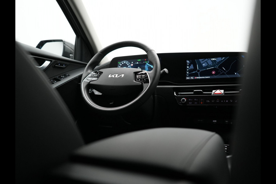 Kia Niro 1.6 GDi ExecutiveLine PHEV 182pk Dealer O.H | Trekhaak Afn. | Adaptive Cruise | Head Up | Camera | Harman / Kardon | Lederen Sportstoelen Memory & Ventilatie | Blis | Keyless | Apple Carplay | Pilot Assist | Stoelen & Stuur Verwarmd |  Virtual | DAB | 18"L.M | Plug In Hybrid