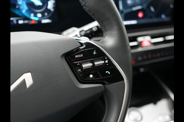 Kia Niro 1.6 GDi ExecutiveLine PHEV 182pk Dealer O.H | Trekhaak Afn. | Adaptive Cruise | Head Up | Camera | Harman / Kardon | Lederen Sportstoelen Memory & Ventilatie | Blis | Keyless | Apple Carplay | Pilot Assist | Stoelen & Stuur Verwarmd |  Virtual | DAB | 18"L.M | Plug In Hybrid
