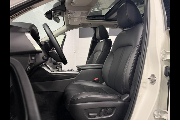 Mazda CX-60 2.5 e-SkyActiv PHEV Homura *SOH 97%* Open dak | Adaptive cruise | 360 camera | Stoelventilatie | Stuur-/stoelverwarming | Head-up | Memory | Bose sound