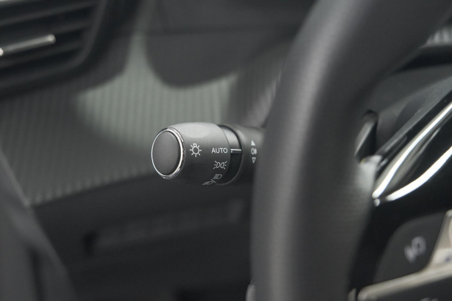 Peugeot 2008 PureTech 130 EAT8 GT | Camera | Apple Carplay | Parkeersensoren