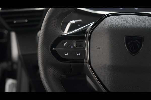 Peugeot 2008 PureTech 130 EAT8 GT | Trekhaak | 360 Camera | Adaptieve Cruise Control | Apple Carplay