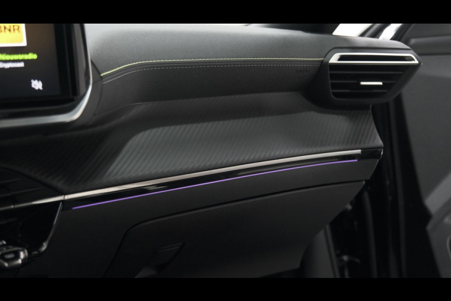 Peugeot 2008 PureTech 130 EAT8 GT | Trekhaak | 360 Camera | Adaptieve Cruise Control | Apple Carplay