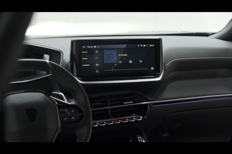 Peugeot 2008 PureTech 130 EAT8 GT | Trekhaak | 360 Camera | Adaptieve Cruise Control | Apple Carplay