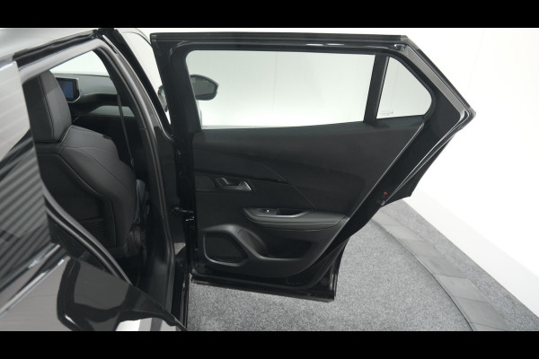 Peugeot 2008 PureTech 130 EAT8 GT | Trekhaak | 360 Camera | Adaptieve Cruise Control | Apple Carplay