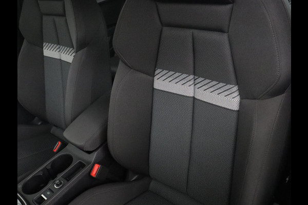 Audi A3 Limousine 35 TFSI Advanced edition | Camera | LED | Apple Carplay | Adaptive cruise | Virtual Dashboard | Navigatie | Climate control |