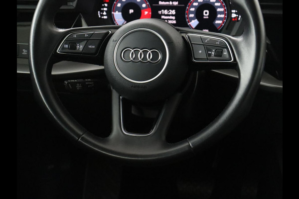 Audi A3 Limousine 35 TFSI Advanced edition | Camera | LED | Apple Carplay | Adaptive cruise | Virtual Dashboard | Navigatie | Climate control |