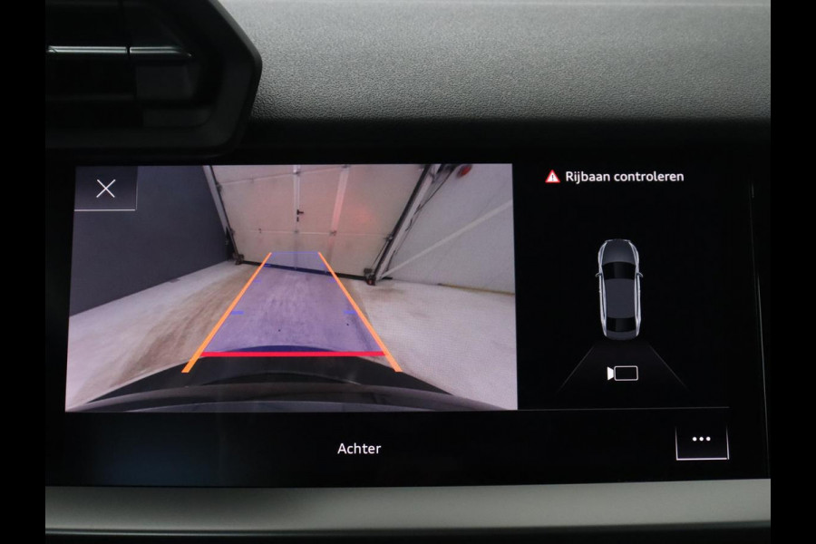 Audi A3 Limousine 35 TFSI Advanced edition | Camera | LED | Apple Carplay | Adaptive cruise | Virtual Dashboard | Navigatie | Climate control |