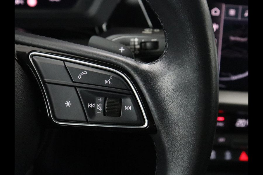 Audi A3 Limousine 35 TFSI Advanced edition | Camera | LED | Apple Carplay | Adaptive cruise | Virtual Dashboard | Navigatie | Climate control |