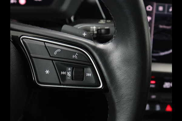 Audi A3 Limousine 35 TFSI Advanced edition | Camera | LED | Apple Carplay | Adaptive cruise | Virtual Dashboard | Navigatie | Climate control |