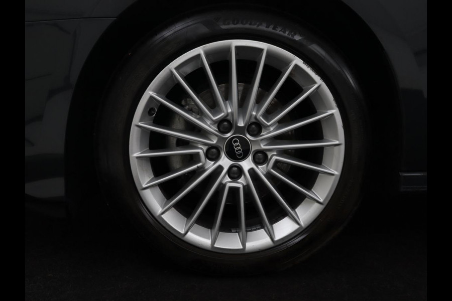Audi A3 Limousine 35 TFSI Advanced edition | Camera | LED | Apple Carplay | Adaptive cruise | Virtual Dashboard | Navigatie | Climate control |