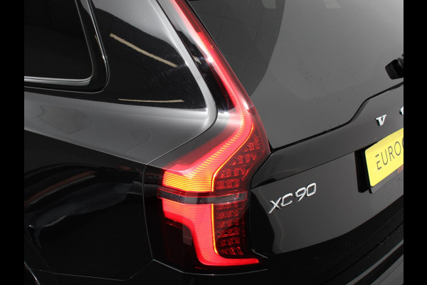 Volvo XC90 2.0 T8 Plug-in hybrid AWD Ultra Dark Panoramadak Navigatie Apple Carplay Android Auto 360 camera Parkeerhulp Adaptive Cruise Control Verwarmde en geventileerde voorstoelen Head-up-display Harman Kardon Premium Sound Memory stoelen met massagefunctie Climate Control Matrix-ledkoplampen
