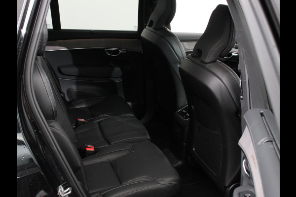 Volvo XC90 2.0 T8 Plug-in hybrid AWD Ultra Dark Panoramadak Navigatie Apple Carplay Android Auto 360 camera Parkeerhulp Adaptive Cruise Control Verwarmde en geventileerde voorstoelen Head-up-display Harman Kardon Premium Sound Memory stoelen met massagefunctie Climate Control Matrix-ledkoplampen