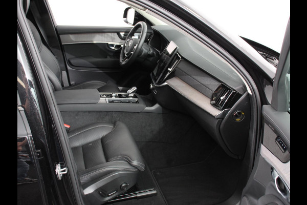 Volvo XC90 2.0 T8 Plug-in hybrid AWD Ultra Dark Panoramadak Navigatie Apple Carplay Android Auto 360 camera Parkeerhulp Adaptive Cruise Control Verwarmde en geventileerde voorstoelen Head-up-display Harman Kardon Premium Sound Memory stoelen met massagefunctie Climate Control Matrix-ledkoplampen