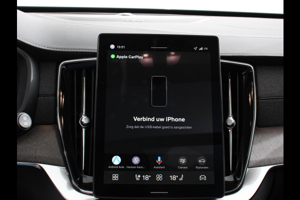 Volvo XC90 2.0 T8 Plug-in hybrid AWD Ultra Dark Panoramadak Navigatie Apple Carplay Android Auto 360 camera Parkeerhulp Adaptive Cruise Control Verwarmde en geventileerde voorstoelen Head-up-display Harman Kardon Premium Sound Memory stoelen met massagefunctie Climate Control Matrix-ledkoplampen