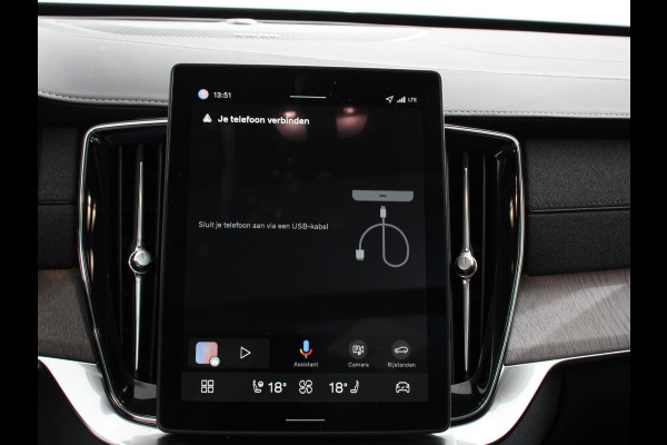 Volvo XC90 2.0 T8 Plug-in hybrid AWD Ultra Dark Panoramadak Navigatie Apple Carplay Android Auto 360 camera Parkeerhulp Adaptive Cruise Control Verwarmde en geventileerde voorstoelen Head-up-display Harman Kardon Premium Sound Memory stoelen met massagefunctie Climate Control Matrix-ledkoplampen