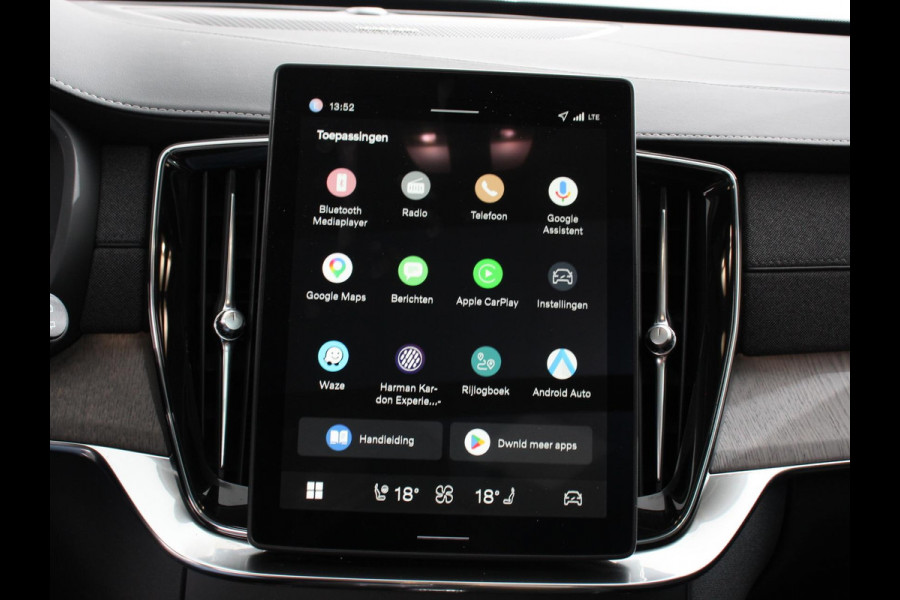 Volvo XC90 2.0 T8 Plug-in hybrid AWD Ultra Dark Panoramadak Navigatie Apple Carplay Android Auto 360 camera Parkeerhulp Adaptive Cruise Control Verwarmde en geventileerde voorstoelen Head-up-display Harman Kardon Premium Sound Memory stoelen met massagefunctie Climate Control Matrix-ledkoplampen