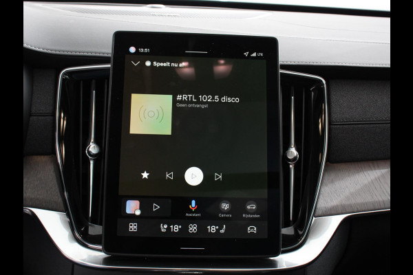 Volvo XC90 2.0 T8 Plug-in hybrid AWD Ultra Dark Panoramadak Navigatie Apple Carplay Android Auto 360 camera Parkeerhulp Adaptive Cruise Control Verwarmde en geventileerde voorstoelen Head-up-display Harman Kardon Premium Sound Memory stoelen met massagefunctie Climate Control Matrix-ledkoplampen
