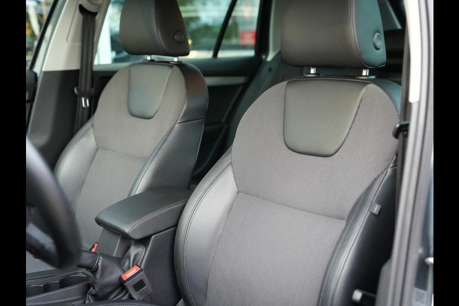 Škoda Octavia Combi 1.0 TSI Greentech Business Edition | Apple Carplay/Android Auto | Stoelverwarming | Climate Control |