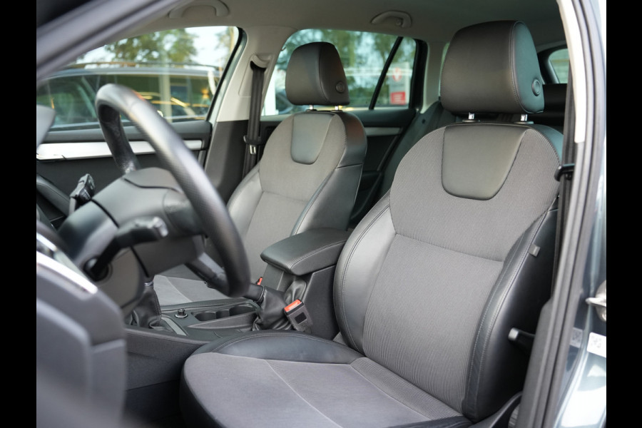 Škoda Octavia Combi 1.0 TSI Greentech Business Edition | Apple Carplay/Android Auto | Stoelverwarming | Climate Control |