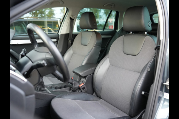 Škoda Octavia Combi 1.0 TSI Greentech Business Edition | Apple Carplay/Android Auto | Stoelverwarming | Climate Control |