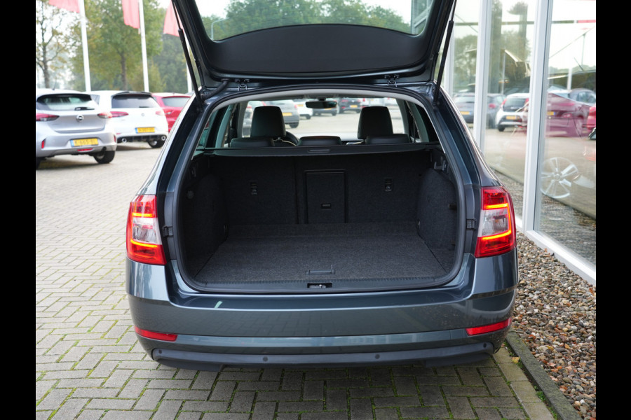 Škoda Octavia Combi 1.0 TSI Greentech Business Edition | Apple Carplay/Android Auto | Stoelverwarming | Climate Control |