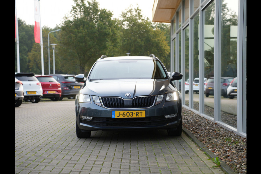Škoda Octavia Combi 1.0 TSI Greentech Business Edition | Apple Carplay/Android Auto | Stoelverwarming | Climate Control |