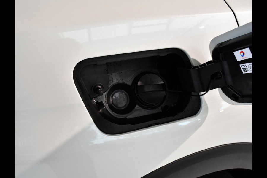 Peugeot 3008 1.2 PureTech Allure Pack Business | Navigatie | Keyless Entry + Start | Elektrisch bedienbare achterklep | Blind Spot Monitor | Apple CarPlay / Android Auto |