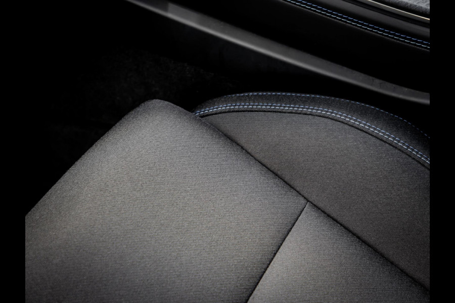 Lynk & Co 01 1.5 Plug-In Hybrid 262pk Trekhaak|Adaptive Cruise Control