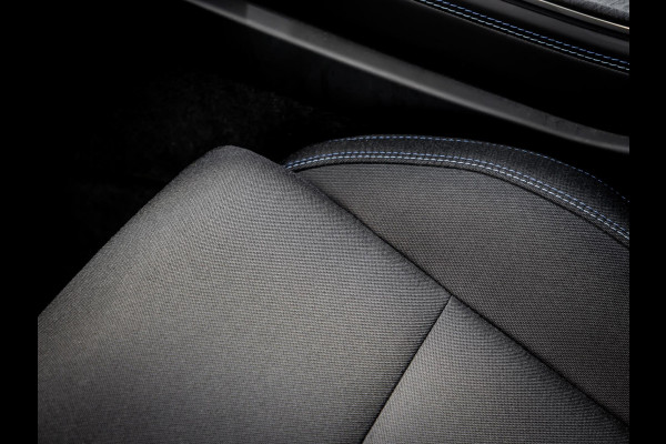 Lynk & Co 01 1.5 Plug-In Hybrid 262pk Trekhaak|Adaptive Cruise Control