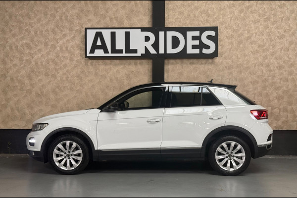 Volkswagen T-Roc 1.5 TSI Sportline Business | Sfeerverlichting | Camera | Carplay | Stoelverwarming