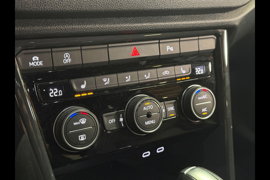 Volkswagen T-Roc 1.5 TSI Sportline Business | Sfeerverlichting | Camera | Carplay | Stoelverwarming