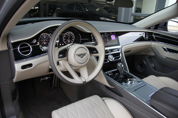 Bentley Flying Spur 2.9 V6 Hybrid | Blackline | Touring | Mulliner Driving Spec | B&O | Pano