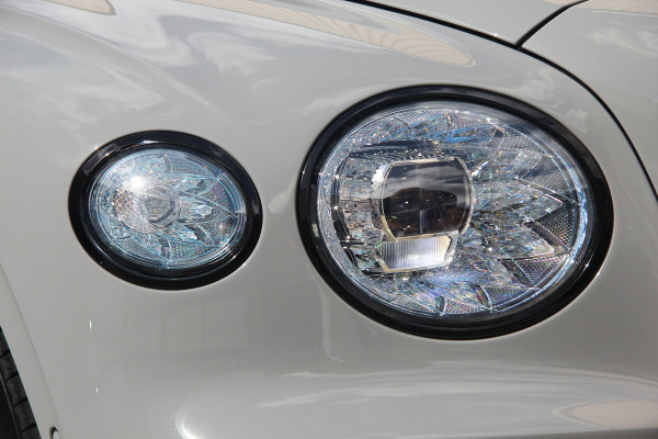 Bentley Flying Spur 2.9 V6 Hybrid | Blackline | Touring | Mulliner Driving Spec | B&O | Pano