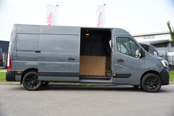 Renault Master T35 2.3 dCi 150 L3H2 PB Edition Cruise, Sensoren, 150pk, Multimedia, LED, Betimmering, Uniek!