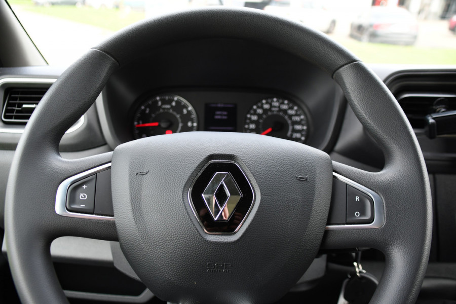 Renault Master T35 2.3 dCi 150 L3H2 PB Edition Cruise, Sensoren, 150pk, Multimedia, LED, Betimmering, Uniek!