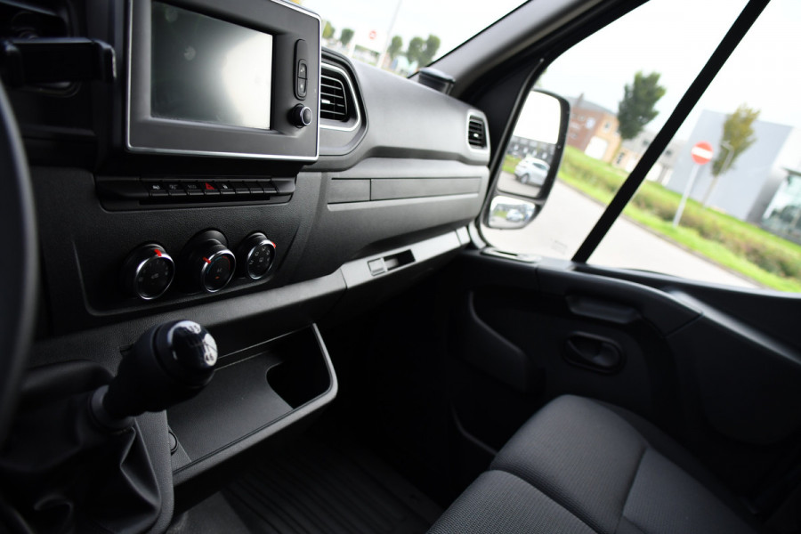 Renault Master T35 2.3 dCi 150 L3H2 PB Edition Cruise, Sensoren, 150pk, Multimedia, LED, Betimmering, Uniek!