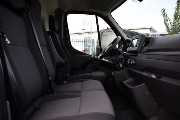 Renault Master T35 2.3 dCi 150 L3H2 PB Edition Cruise, Sensoren, 150pk, Multimedia, LED, Betimmering, Uniek!