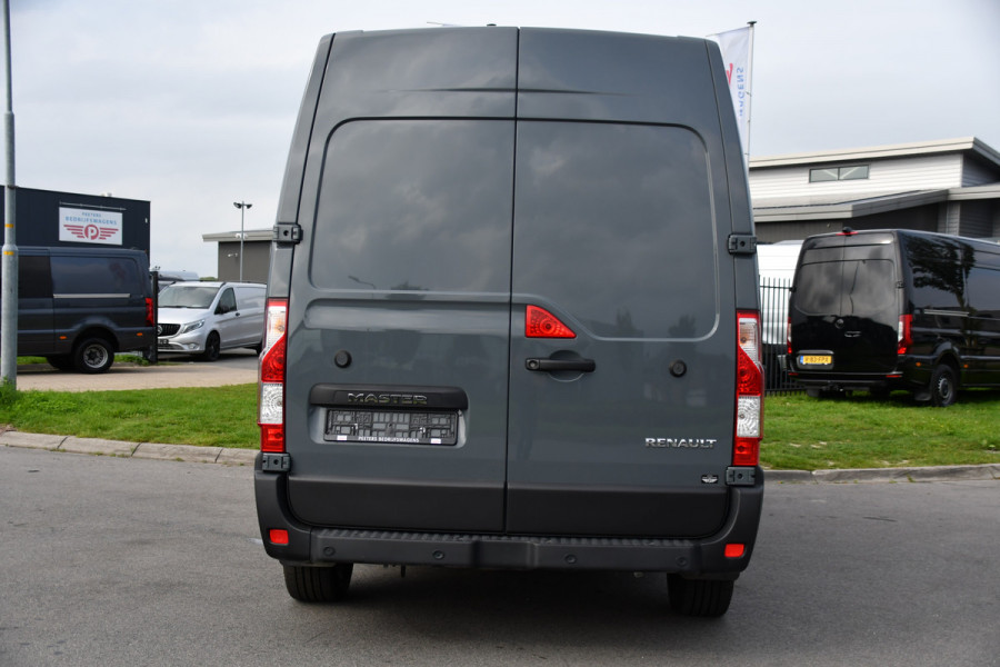 Renault Master T35 2.3 dCi 150 L3H2 PB Edition Cruise, Sensoren, 150pk, Multimedia, LED, Betimmering, Uniek!