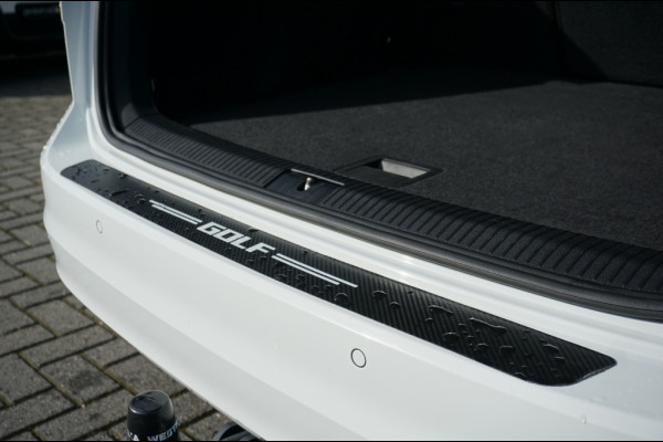 Volkswagen Golf Sportsvan 150PK Highline AUTOM. | TREKHAAK | WINTERPACK | CAMERA | NAVI