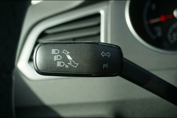 Volkswagen Golf Sportsvan 150PK Highline AUTOM. | TREKHAAK | WINTERPACK | CAMERA | NAVI