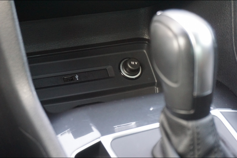 Volkswagen Golf Sportsvan 150PK Highline AUTOM. | TREKHAAK | WINTERPACK | CAMERA | NAVI