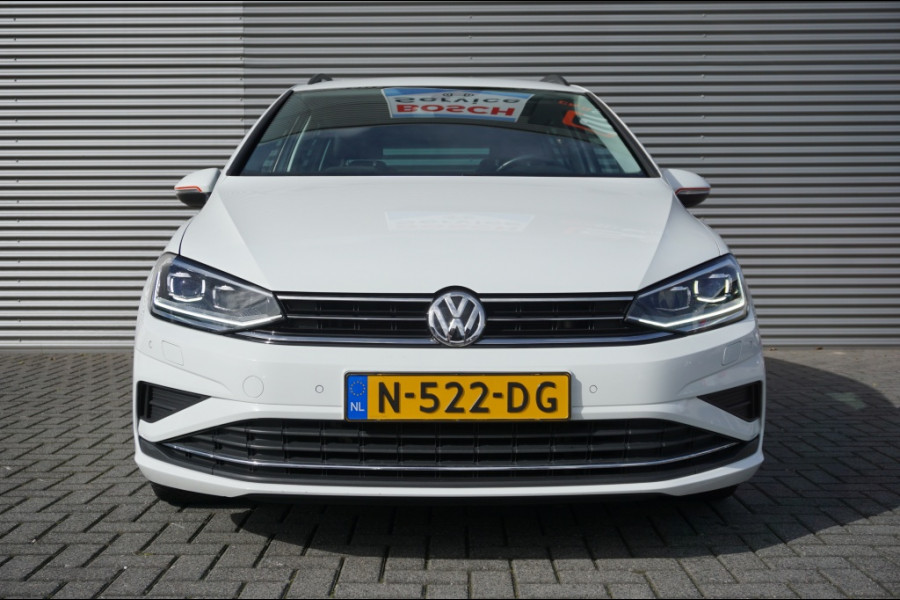 Volkswagen Golf Sportsvan 150PK Highline AUTOM. | TREKHAAK | WINTERPACK | CAMERA | NAVI