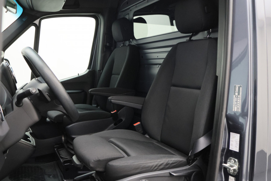 Mercedes-Benz Sprinter 519 3.0 CDI V6 AUT. L2H2 N1 Airco, Camera, Stoelverwarming, Cruise, Apple Carplay, LED, Trekhaak