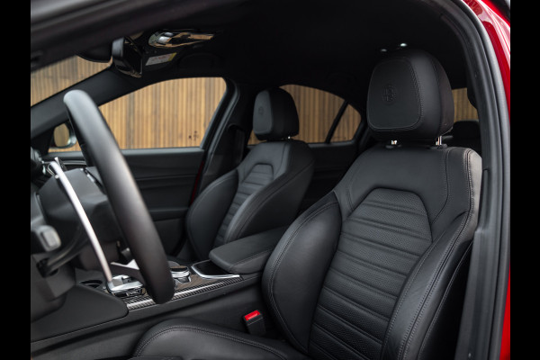 Alfa Romeo Giulia 2.9 V6 Quadrifoglio | Harman/Kardon | Adapt. cruise | Carplay | Carbon stuur