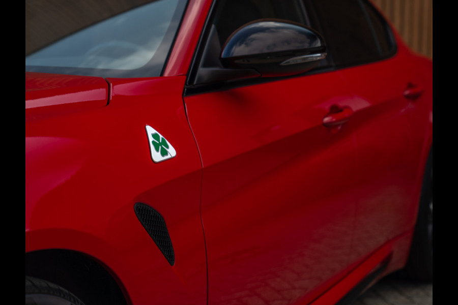Alfa Romeo Giulia 2.9 V6 Quadrifoglio | Harman/Kardon | Adapt. cruise | Carplay | Carbon stuur