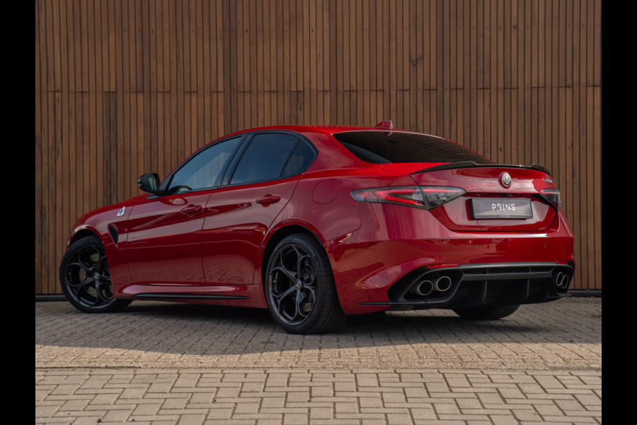 Alfa Romeo Giulia 2.9 V6 Quadrifoglio | Harman/Kardon | Adapt. cruise | Carplay | Carbon stuur
