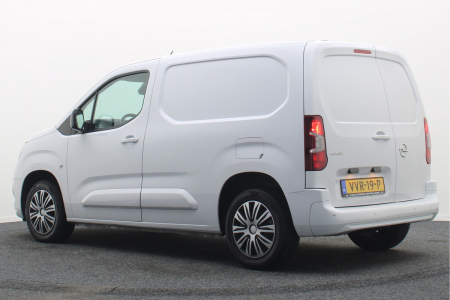 Opel Combo 1.5D L1H1 Automaat Airco, Cruise, Apple Carplay, Stuurwielverwarming, Rijstrooksensor, DAB, PDC