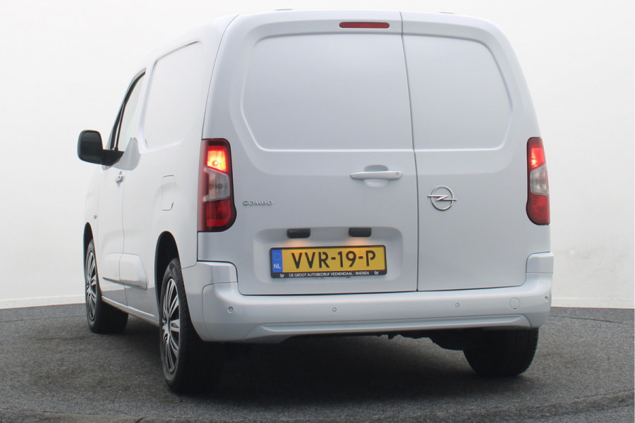Opel Combo 1.5D L1H1 Automaat Airco, Cruise, Apple Carplay, Stuurwielverwarming, Rijstrooksensor, DAB, PDC